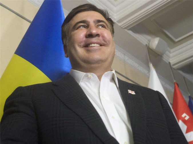 Bạn chiến đấu Poroshenko cáo buộc Saakashvili hợp tác với Putin