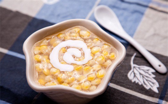 Cách nấu chè ngô thơm ngon, dẻo ngọt tại nhà