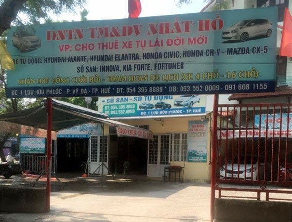 Chơi cờ bạc, trung úy quân đội thuê ôtô rồi mang đi cắm