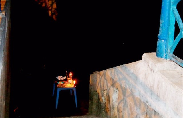 Thi bơi với 2 em nhỏ, nam thanh niên đuối nước thương tâm