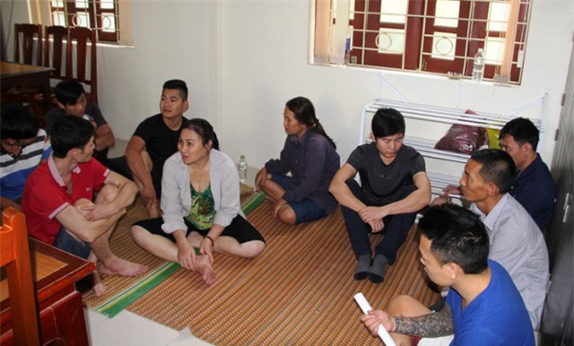 Thanh Hóa: Bắt giữ 12 đối tượng đánh bạc tại karaoke 