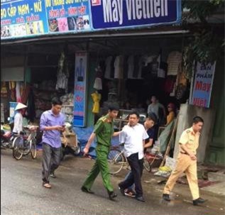 Giáo viên tiểu học sát hại mẹ, bắt cóc con trai "vợ hờ"