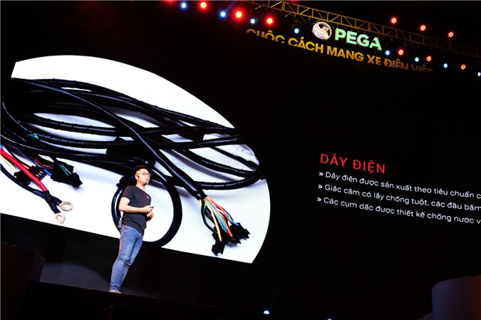 PEGA ra mắt xe điện chạy 100 km chỉ tốn hơn 1000 đồng tiền điện