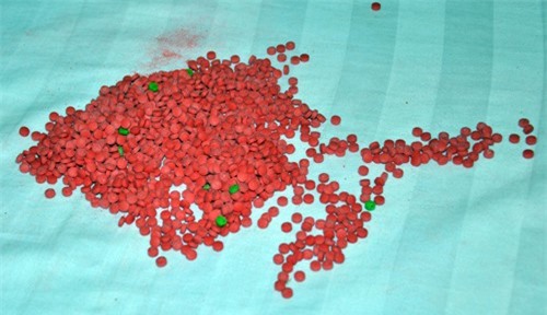 Lào Cai: Bắt 2 đối tượng giấu 6.000 viên ma túy trong hộp sữa