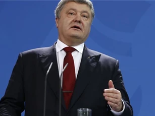 Tổng thống Ukraine bàn với Ngoại trưởng Mỹ đưa quân vào Donbass