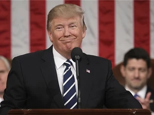 Chính phủ Trump cắt giảm hỗ trợ tài chính cho Ukraina