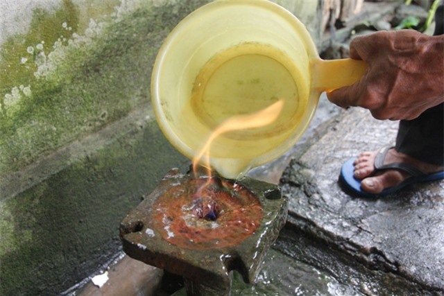 Hé lộ nguyên nhân giếng khoan bắt lửa ở Quảng Trị