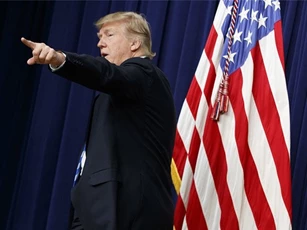 Lavrov: "Xốc" lại chính sách đối ngoại với Nga, Trump không thể vội