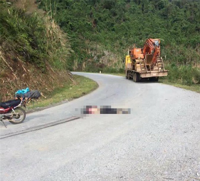 Phượt thủ Argentina bị xe tải cán tử vong giữa đường