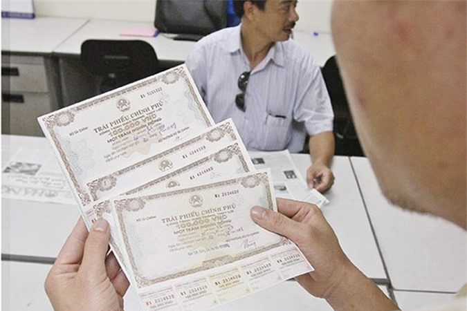 Chính phủ vay nợ thêm gần 7.000 tỷ qua phát hành trái phiếu