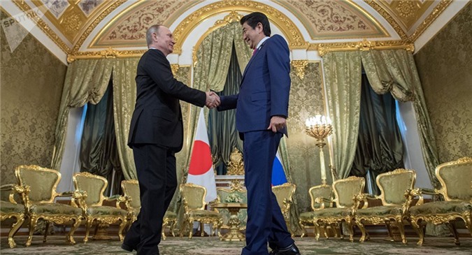Putin nói về quan hệ Nga-Nhật tại cuộc gặp với Abe
