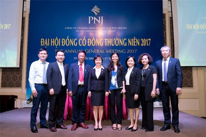 Sếp cũ DongA Bank làm Phó Chủ tịch Vàng bạc đá quý Phú Nhuận