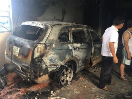 Hiện trường kinh hoàng vụ cháy khách sạn ở Bình Thuận