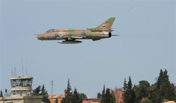 Quân đội Syria điều tiêm kích dội bom vị trí khủng bố ở Bắc Hama