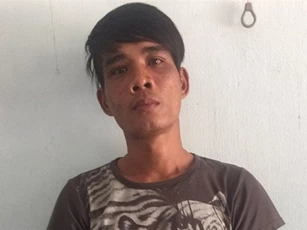 Cảnh sát vượt hơn 300 km truy bắt kẻ cướp nhiễm HIV