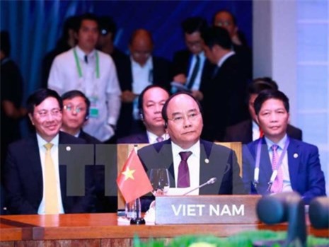 Thủ tướng Nguyễn Xuân Phúc dự Hội nghị cấp cao ASEAN 30
