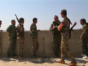 Syria: Giao tranh ác liệt với IS, lực lượng người Kurd chiếm 80% diện tích Tabqa
