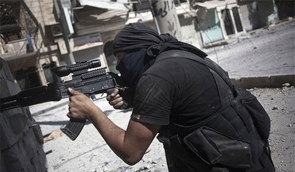 Phiến quân cắn xé nhau ở Ghouta, quân đội Syria "ngư ông đắc lợi"