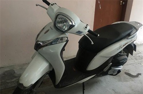 Tên cướp xe SH cầm hung khí tấn công, kéo lê người phụ nữ 50m