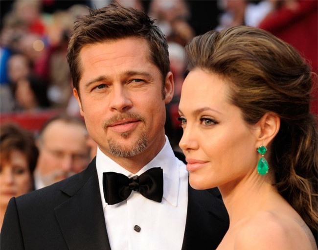 Brad Pitt tiết lộ nguyên nhân ly hôn Angelina Jolie 