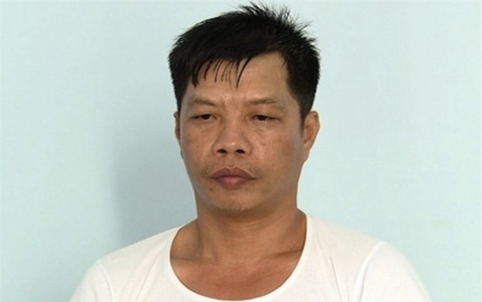 Nam thanh niên dùng dao tự sát trong trại tạm giam