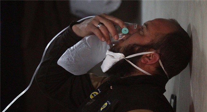 Tiết lộ "động trời" về dàn dựng video sử dụng vũ khí hóa học ở Syria