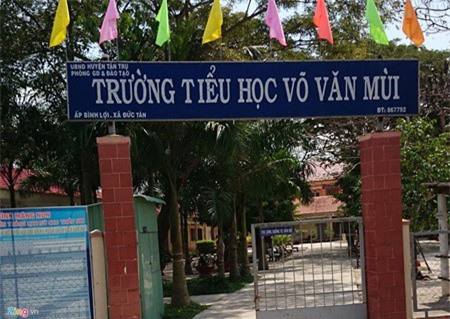 Kỷ luật cô giáo đánh 16 học sinh vì không thuộc bài hát