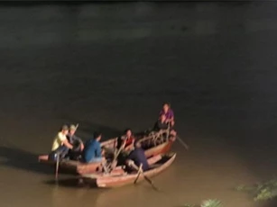 Rủ nhau tắm sông, 2 học sinh đuối nước thương tâm