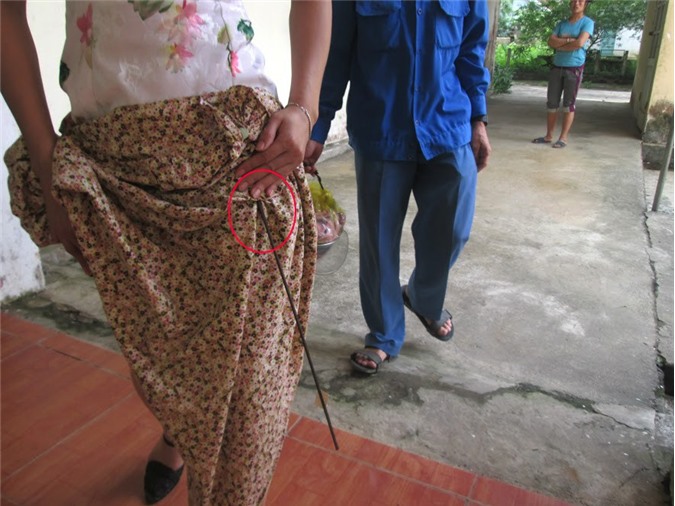 Thanh niên bắn nỏ giữa chợ, 3 người bị thương nhập viện