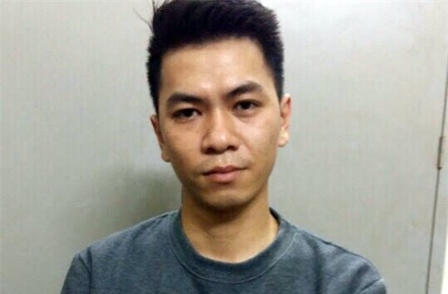 Mâu thuẫn, thanh niên đâm người tử vong giữa phố Sài Gòn