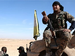 Syria: Sau 4 ngày đụng độ, người Kurd chiếm làng gần Tabqa từ IS