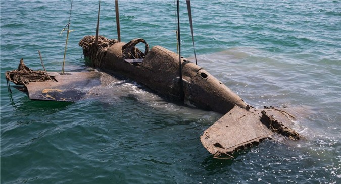 Tiêm kích P-40 của Mỹ được trục vớt từ eo biển Kerch 