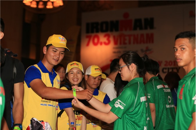 Trước giờ “G” Ironman 2017: Cuộc đổ bộ của những người thép “đốt nóng” Đà Nẵng