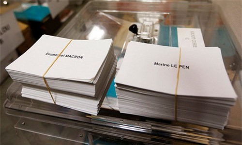 47 triệu cử tri Pháp bắt đầu đi bỏ phiếu vòng 2 bầu tổng thống mới