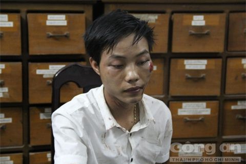 Bắt khẩn cấp kẻ đâm 2 anh em trọng thương vì va chạm