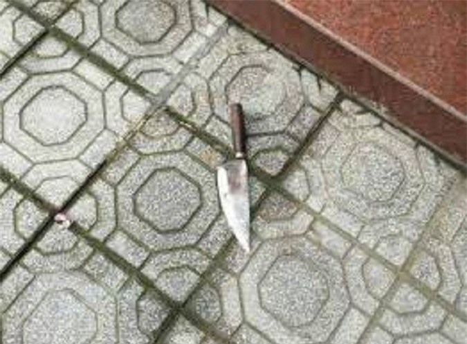 Hà Nội: Nhân viên giữ xe cầm dao đâm người tử vong