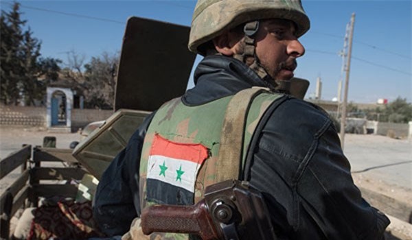 Hàng ngàn lính Syria rời vùng an toàn tới Homs và Deir Ezzur