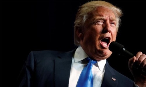 Trump "bật lại" mạnh mẽ cáo buộc ông "đi đêm" với Nga