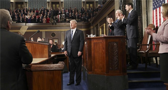 Điều tra về "mối liên hệ" của Trump với Nga kéo dài đến lúc nào?