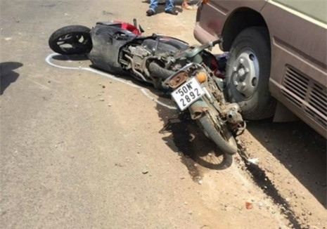 Đồng Nai: Xe khách gây tai nạn thảm khốc, 3 người thương vong