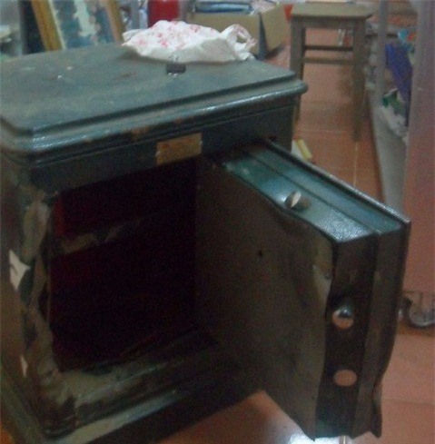  Ủy ban xã bị trộm nhập "cuỗm" hơn 200 triệu đồng trong két sắt