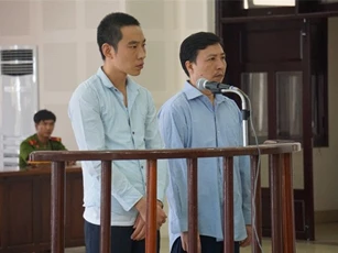 Dùng visa giả, 2 người Trung Quốc chiếm đoạt tiền lĩnh án