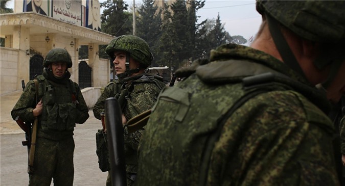 Putin đích thân thưởng các sĩ quan đặc nhiệm đẩy lùi chiến binh Syria