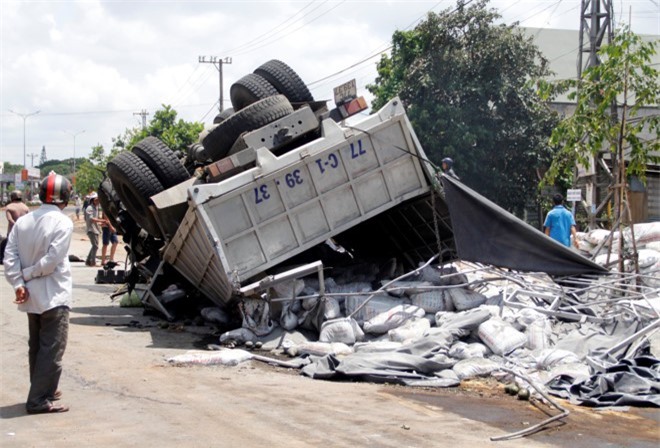 Tai nạn kinh hoàng ở Gia Lai: Tài xế được cấp bằng lái năm 2016