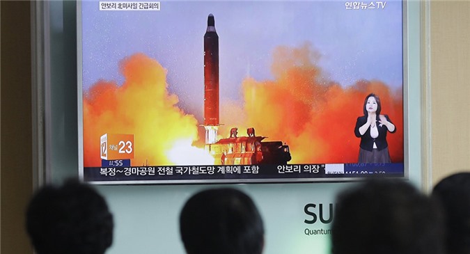 Triều Tiên "mừng" tân Tổng thống Hàn Quốc bằng vụ thử tên lửa