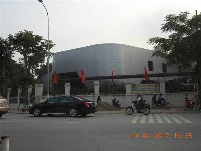 Hà Nội: Nhà mẫu Dự án Kosmo Tây Hồ xây trên đất công, chính quyền ở đâu?  