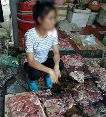  Khởi tố vụ hất chất bẩn vào thịt lợn, đấu giá nhà đất của Bầu Kiên