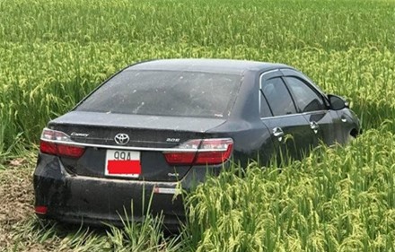 Tình tiết bất ngờ vụ xe Camry mất lái tông 3 học sinh tử vong