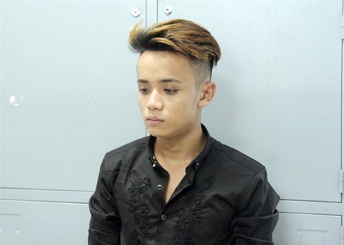 Nghi phạm đâm chết chủ quán nhậu ở Sài Gòn ra đầu thú