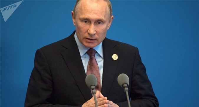 Putin cảnh báo nguy hiểm khi các chế độ bị lật đổ bằng bạo lực